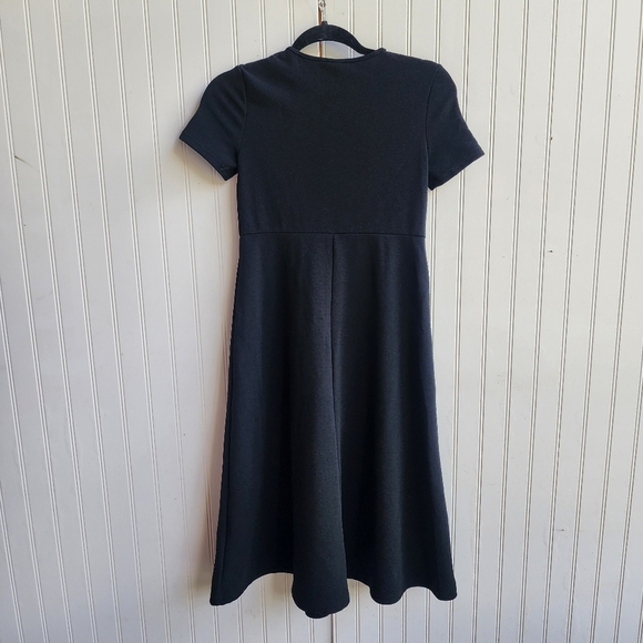 Shein Girls Short Sleeves Dress Textured Stretch Button Detail Midi Black 11-12Y - Picture 5 of 11